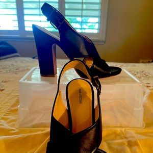 Women leather sling back shoe